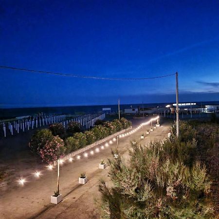 Beach Suites - By Lido Scalzone カステル・ヴォルトゥルノ エクステリア 写真